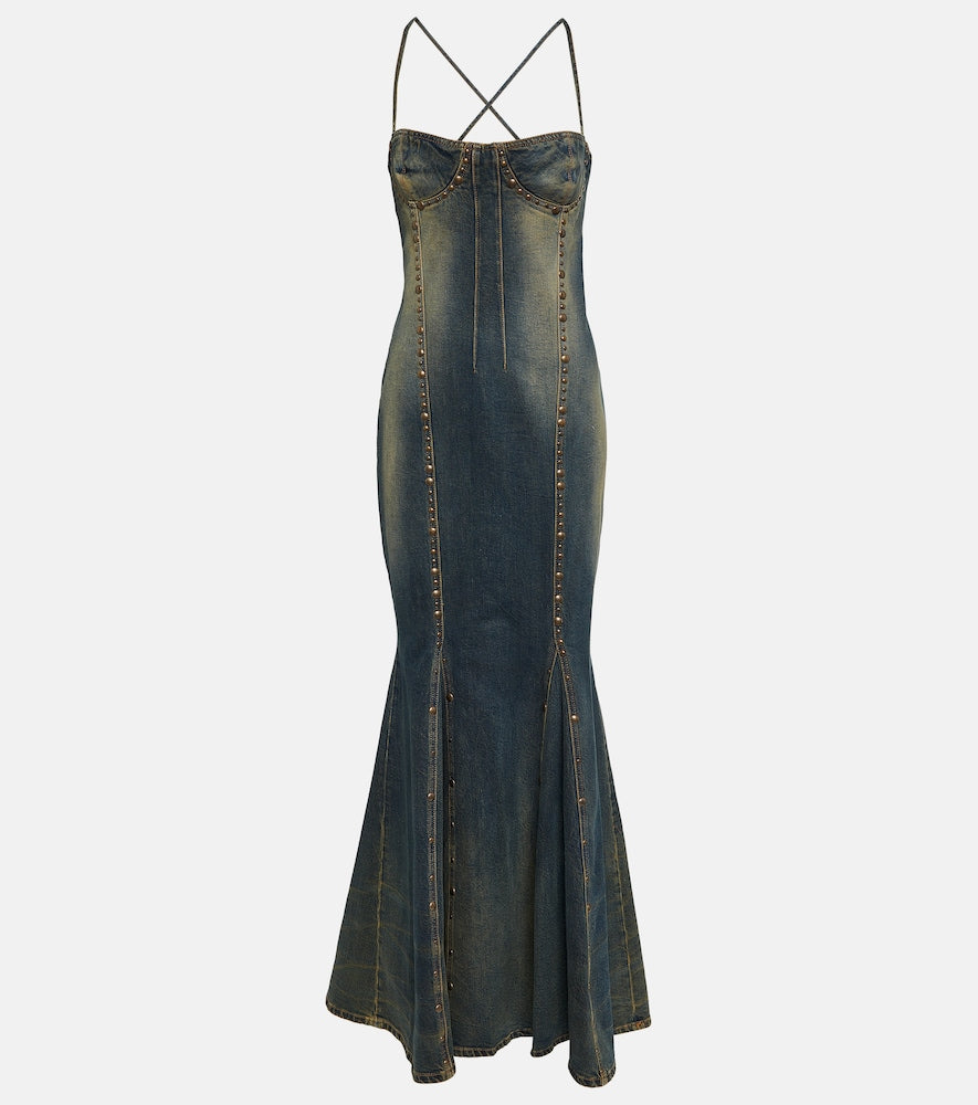 Blumarine Embellished denim gown. Blumarine 缀饰牛仔礼服