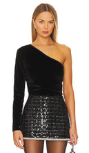 Bobi One Shoulder Cropped Top in Black - Top court à une épaule Bobi en noir - Bobi 黑色一肩短款上衣 - Bobi One-Shoulder-Kurztop in Schwarz - Bobi 원숄더 크롭 탑 블랙 색상 - Top corto Bobi monospalla in nero