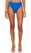 Bond Eye Savannah Bikini Bottom in Blue - Bond Eye - Savannah - Bas de bikini bleu - Bond Eye Savannah 蓝色比基尼泳裤 - Bond Eye Savannah Bikinihose in Blau - Bond Eye Savannah 비키니 하의 블루 색상 - Slip bikini Bond Eye Savannah in blu