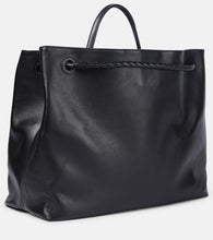 Bottega Veneta Andiamo Large leather tote bag