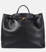 Bottega Veneta Andiamo Large leather tote bag. Shop Bottega Veneta Tote Bags for women now.