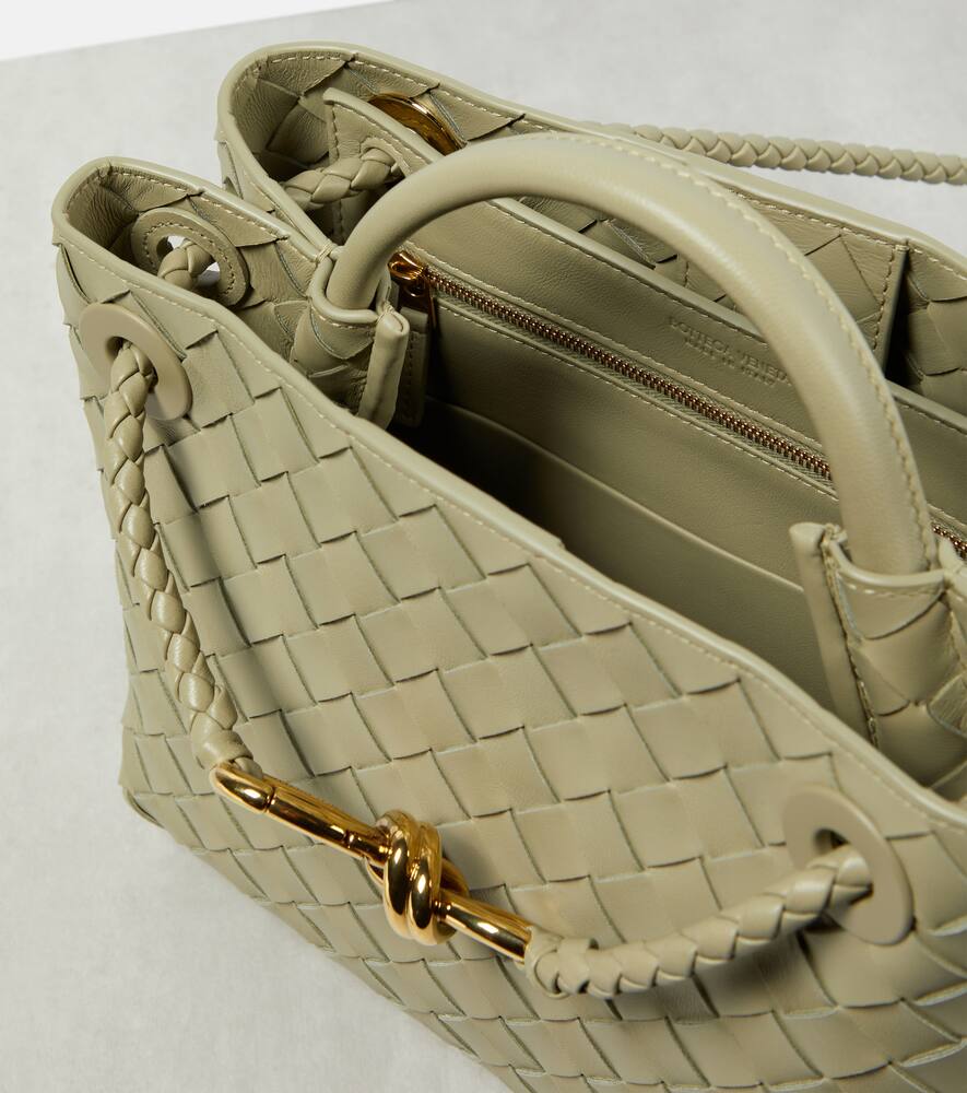 Bottega Veneta Andiamo Small leather tote bag