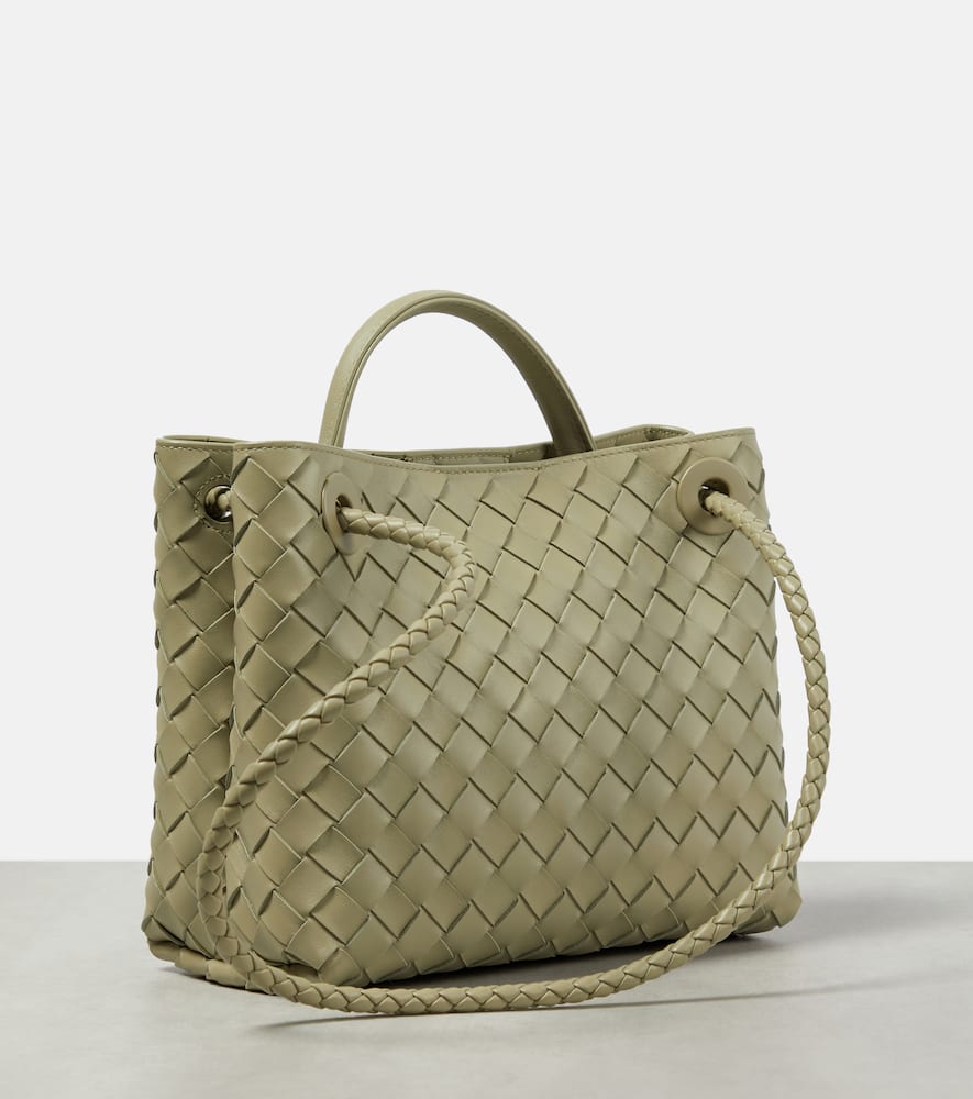 Bottega Veneta Andiamo Small leather tote bag