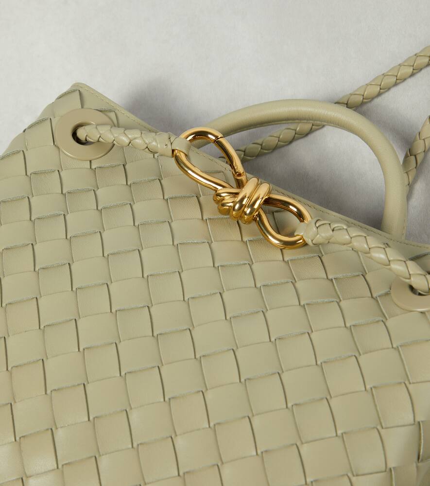 Bottega Veneta Andiamo Small leather tote bag