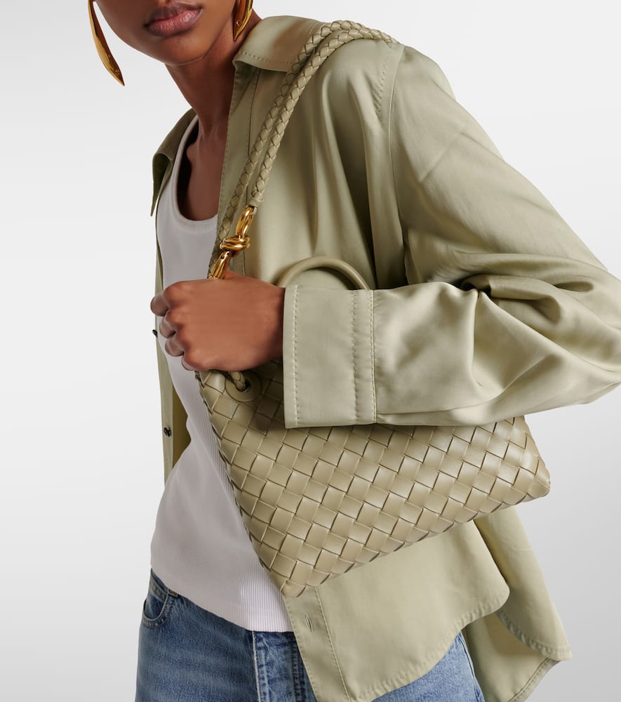 Bottega Veneta Andiamo Small leather tote bag