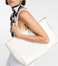 Bottega Veneta Arco Intreccio leather tote bag