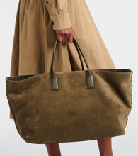 Bottega Veneta Cabat Large suede tote bag
