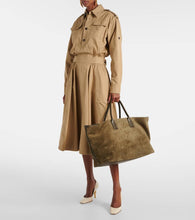 Bottega Veneta Cabat Large suede tote bag