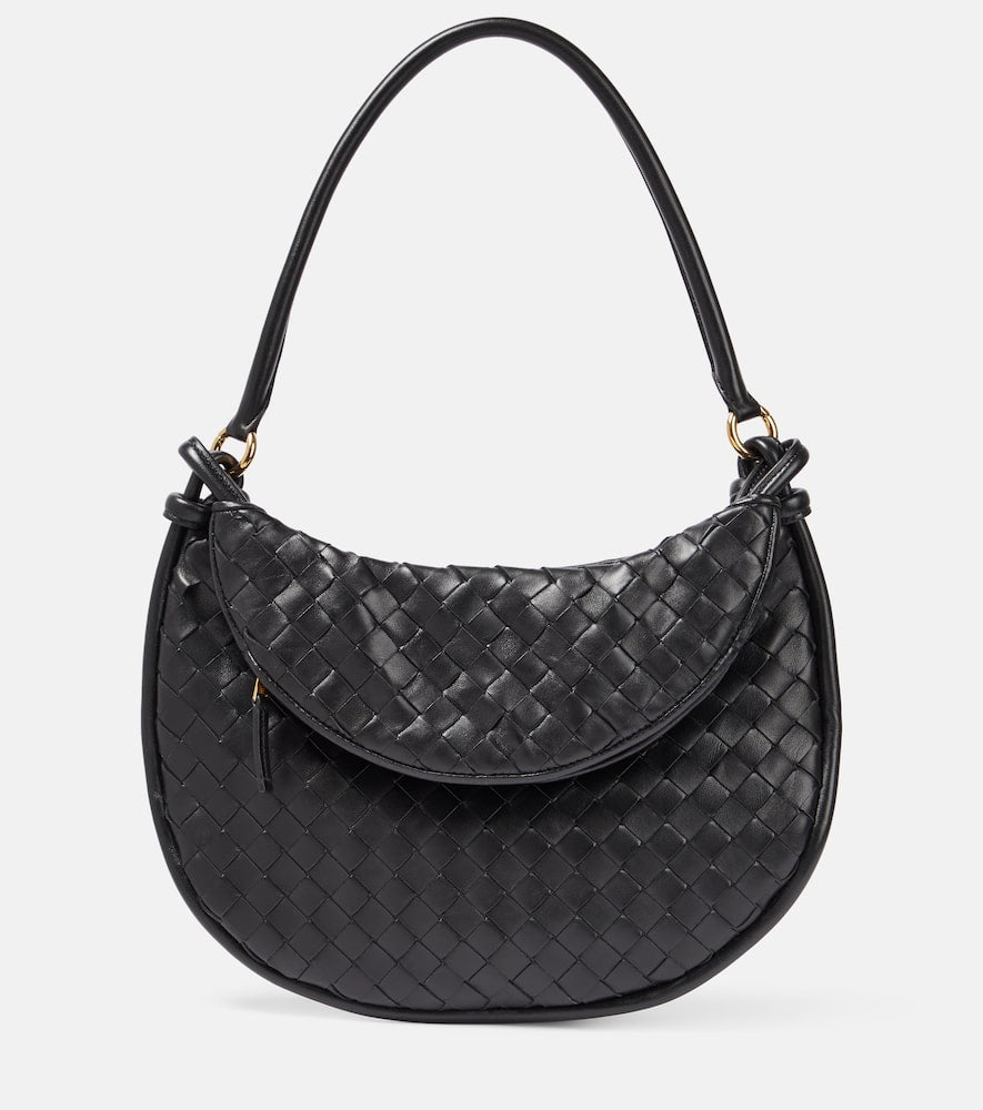 Bottega Veneta Gemelli Medium leather shoulder bag. Shop Bottega Veneta Shoulder Bags for women now.