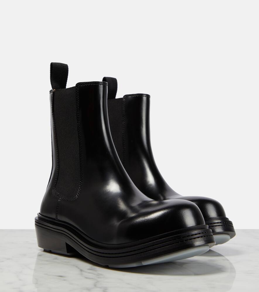 Bottega Veneta Leather Chelsea boots