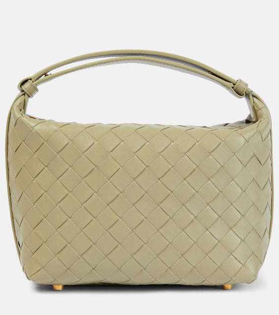 Bottega Veneta Wallace Intrecciato leather tote bag. Shop Bottega Veneta Shoulder Bags for women now.