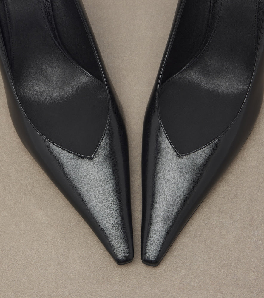Bottega Veneta Adut leather pumps in Black - High-Heel Pumps