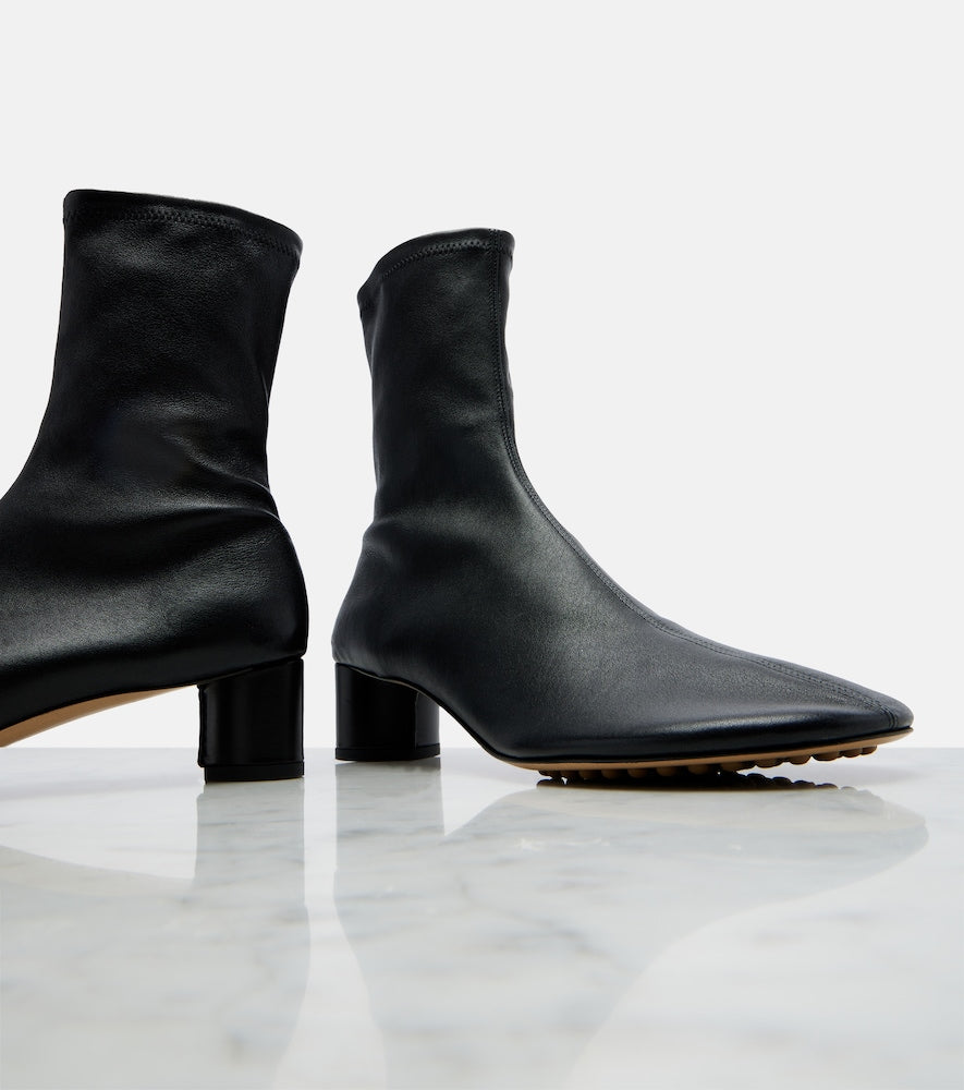 Black Bottega Veneta Cherry leather ankle boots - Mid Heel Boots
