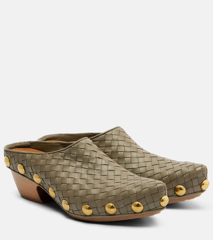 Bottega Veneta Gondola Intrecciato studded leather clogs in Green - Mid Heel Pumps