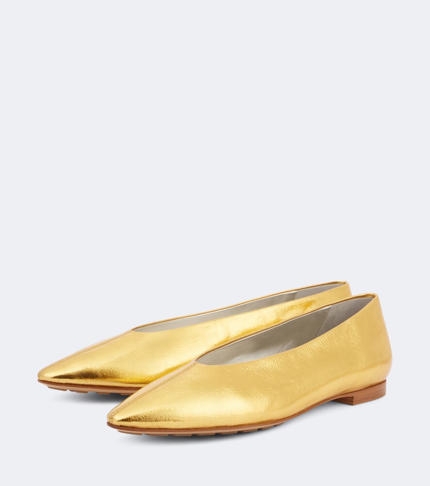 Bottega Veneta Sofia metallic leather ballet flats in Gold - Ballerina Flats