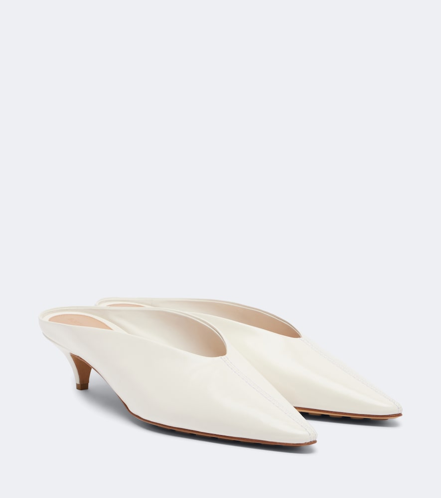 Bottega Veneta Vesta leather mules (White) - Mid Heel Pumps