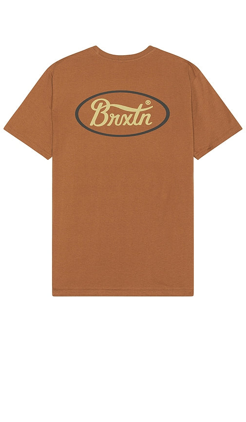 Brixton Parsons Short Sleeve Tailored Tee in Cognac - Brixton - Parsons - T-shirt ajusté à manches courtes - Cognac - Brixton Parsons 干邑色短袖定制 T 恤 - Brixton Parsons Kurzarm-T-Shirt in Cognac - Brixton Parsons 반소매 테일러드 티셔츠 - T-shirt sartoriale a maniche corte Brixton Parsons in cognac