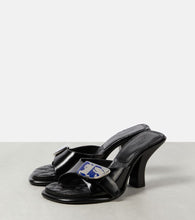 Burberry 70 EKD leather mules