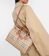 Burberry Burberry Check Medium canvas tote bag