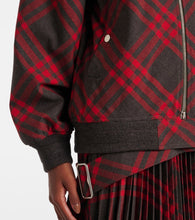Burberry Burberry Check bomber jacket