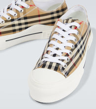 Burberry Burberry Check canvas sneakers