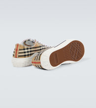 Burberry Burberry Check canvas sneakers
