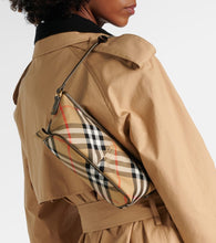 Burberry Burberry Check shoulder bag