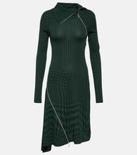 Burberry Burberry Check wool-blend midi dress. Burberry Burberry 格纹羊毛混纺中长连衣裙