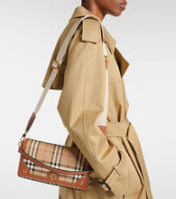Burberry Note Burberry Check Small shoulder bag