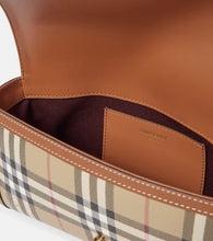 Burberry Note Burberry Check Small shoulder bag