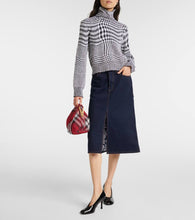 Burberry Peg Small jacquard duffel bag