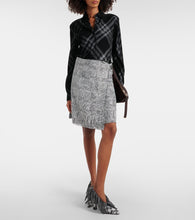 Burberry Sweep 100 fringed wool pumps