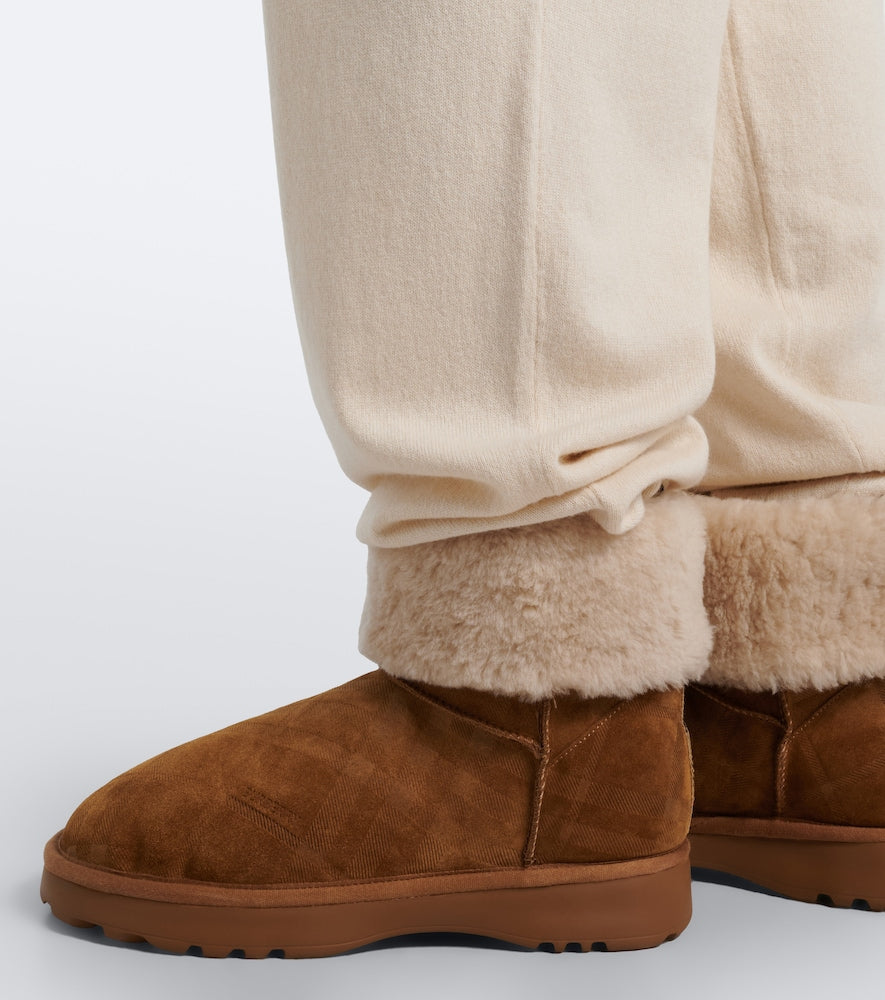 Brown Burberry Shearling-lined suede ankle boots - Flat Boots