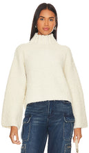 Callahan Leandra Turtleneck Sweater in Cream - Pull à col roulé Callahan Leandra en crème - Callahan Leandra 奶油色高领毛衣 - Callahan Leandra Rollkragenpullover in Creme - Callahan Leandra 터틀넥 스웨터 - Maglione dolcevita Callahan Leandra color crema