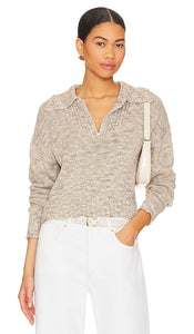 Central Park West Aubree Half Zip Sweater in Beige - Central Park West - Aubree - Pull à demi-fermeture éclair - Beige - Central Park West Aubree 米色半拉链毛衣 - Central Park West Aubree Pullover mit halbem Reißverschluss in Beige - Central Park West Aubree 하프 지퍼 스웨터베이지 색상 - Maglione con mezza zip Central Park West Aubree in beige