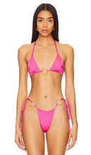 CIN CIN Isle Hoop Halter Top in Pink - CIN CIN - Haut dos nu à cerceaux Isle en rose - CIN CIN 粉色 Isle Hoop 挂脖上衣 - CIN CIN Isle Hoop Neckholder-Top in Rosa - CIN CIN 아일 후프 홀터 탑 - CIN CIN Isle Hoop Top allacciato al collo in rosa
