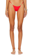CIN CIN Midsummer String Bottoms in Red - CIN CIN Midsummer String Bottoms en rouge - CIN CIN 仲夏红色系带下装 - CIN CIN Midsummer String-Hose in Rot - CIN CIN 한여름 스트링 하의 레드 색상 - CIN CIN Pantaloni stringati di mezza estate in rosso