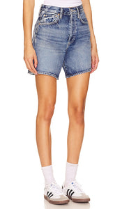 Citizens of Humanity Marlow Long Vintage Short in Blue