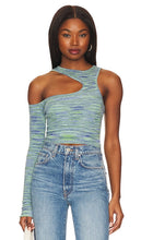 Camila Coelho Aideen Cut Out Knit Top in Blue - Camila Coelho - Haut en tricot découpé Aideen en bleu - Camila Coelho Aideen 蓝色剪裁针织上衣 - Camila Coelho Aideen Cut-Out-Strickoberteil in Blau - Camila Coelho Aideen 컷아웃 니트 탑 블루 색상 - Top in maglia ritagliata Camila Coelho Aideen in blu