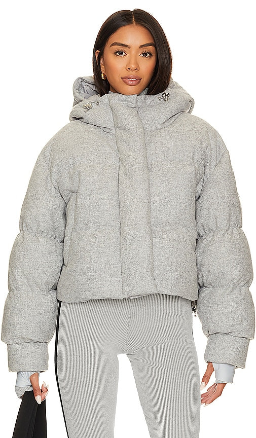 CORDOVA Aomori Jacket in Grey - Veste CORDOVA Aomori en gris - 灰色 CORDOVA 青森夹克 - CORDOVA Aomori Jacke in Grau - CORDOVA 아오모리 재킷 그레이 색상 - Giacca CORDOVA Aomori in grigio