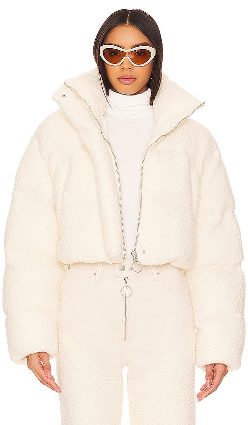 CORDOVA Kozzy Jacket in Ivory - Veste CORDOVA Kozzy en ivoire - 象牙色 CORDOVA Kozzy 夹克 - CORDOVA Kozzy Jacke in Elfenbein - CORDOVA 코지 자켓 - Giacca CORDOVA Kozzy in avorio