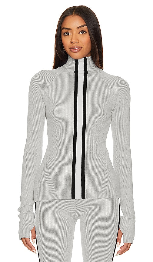 CORDOVA Soelden Turtleneck Top in Grey - CORDOVA Haut à col roulé Soelden en gris - CORDOVA Soelden 灰色高领上衣 - CORDOVA Sölden Rollkragenoberteil in Grau - CORDOVA Soelden 터틀넥 탑그레이 색상 - Top a collo alto CORDOVA Soelden in grigio