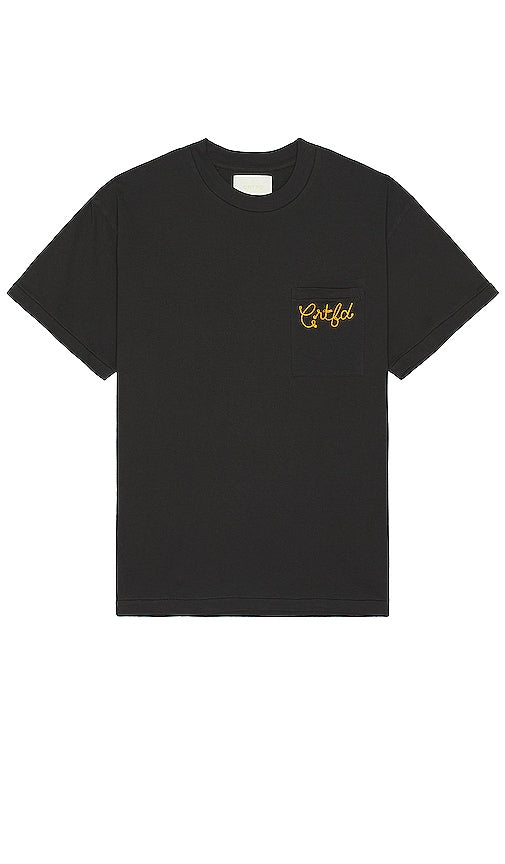 CRTFD Certified Logo Pocket Tee in Black - T-shirt à poche avec logo certifié CRTFD en noir - CRTFD 认证黑色徽标口袋 T 恤 - CRTFD-zertifiziertes Logo-Taschen-T-Shirt in Schwarz - CRTFD 인증 로고 포켓 티셔츠 (블랙) - T-shirt con tasca con logo certificata CRTFD in nero