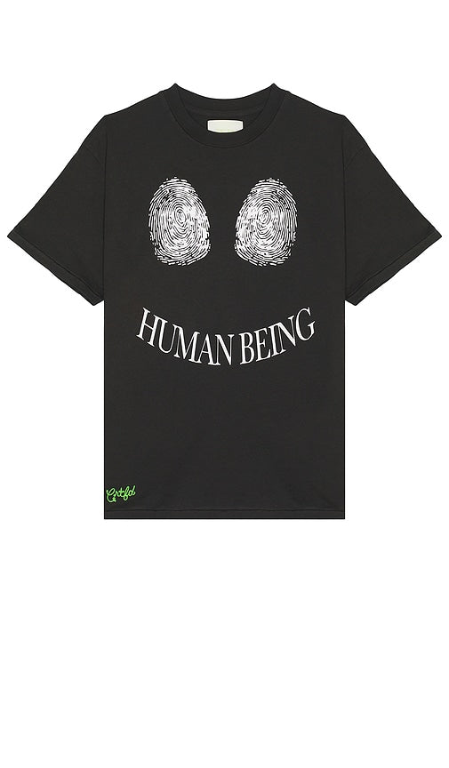 CRTFD Human Being Tee in Black - T-shirt CRTFD Human Being en noir - CRTFD 人类黑色 T 恤 - CRTFD Human Being T-Shirt in Schwarz - CRTFD 휴먼 비잉 티셔츠 - Maglietta dell'essere umano CRTFD in nero