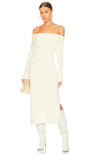 Callahan Marie Maxi Dress in Cream - Robe longue Callahan Marie en crème - Callahan Marie 奶油色长裙 - Callahan Marie Maxikleid in Creme - Callahan Marie 맥시 드레스 - Abito lungo Callahan Marie color crema