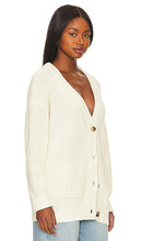 Callahan The Cardigan in Cream
