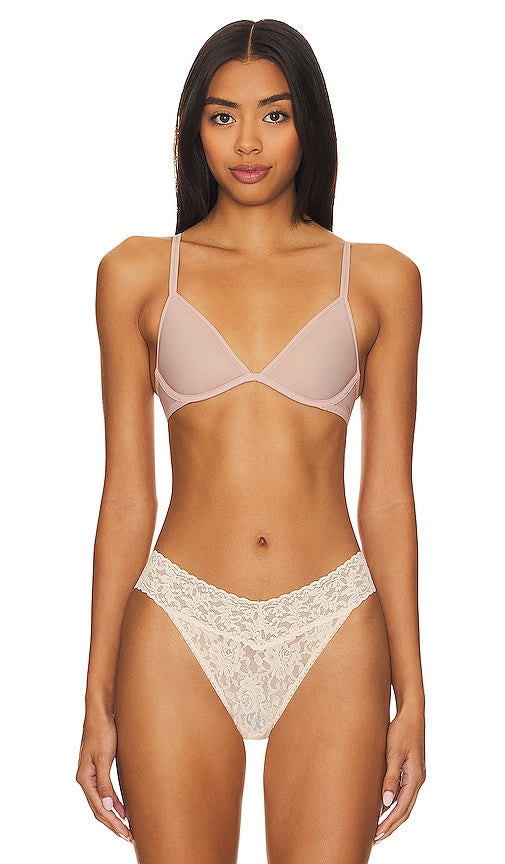 Calvin Klein Underwear Sheer Marq Unlined Bra in Nude - Calvin Klein Sous-vêtements Sheer Marq - Soutien-gorge non doublé - Nude - Calvin Klein Underwear Sheer Marq 无衬里裸色文胸 - Calvin Klein Unterwäsche Sheer Marq Ungefütterter BH in Nude - Calvin Klein Underground 쉬어 마크 언라인드 브라(누드) - Reggiseno sfoderato Calvin Klein Intimo Sheer Marq color nudo