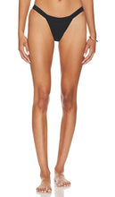 Camila Coelho Andressa Bottom in Black - Camila Coelho Andressa Bas en Noir - Camila Coelho Andressa 黑色下装 - Camila Coelho Andressa Unterteil in Schwarz - Camila Coelho 안드레사 하의 블랙 색상 - Camila Coelho Andressa Fondo in nero