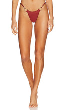 Camila Coelho Carlo Bottom in Rust - Camila Coelho Bas Carlo en Rouille - 卡米拉·科埃略 Carlo Bottom 在 Rust 中 - Camila Coelho Carlo Bottom in Rust - Camila Coelho Carlo 하의 러스트 - Camila Coelho Carlo Bottom in Ruggine