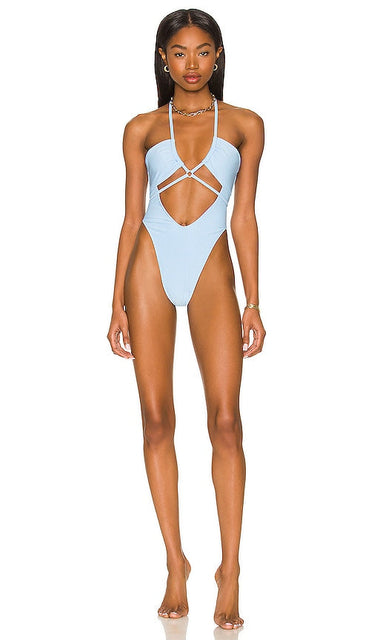 Camila Coelho Catalena One Piece in Baby Blue - Camila Coelho Catalena une pièce en bleu bébé - 卡米拉·科埃略·卡塔莱娜 (Camila Coelho Catalena) 淡蓝色一件单品 - Camila Coelho Catalena Einteiler in Babyblau - Camila Coelho 카탈레나 원피스 - Costume intero Camila Coelho Catalena in celeste